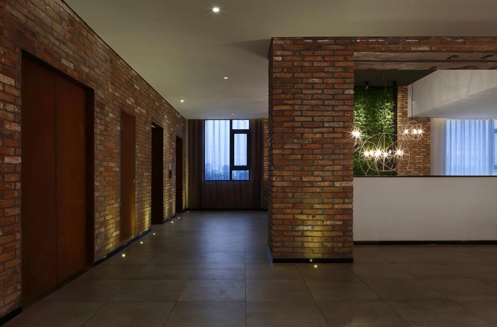 Ease House Luoyang Hotel Lạc Dương Ngoại thất bức ảnh